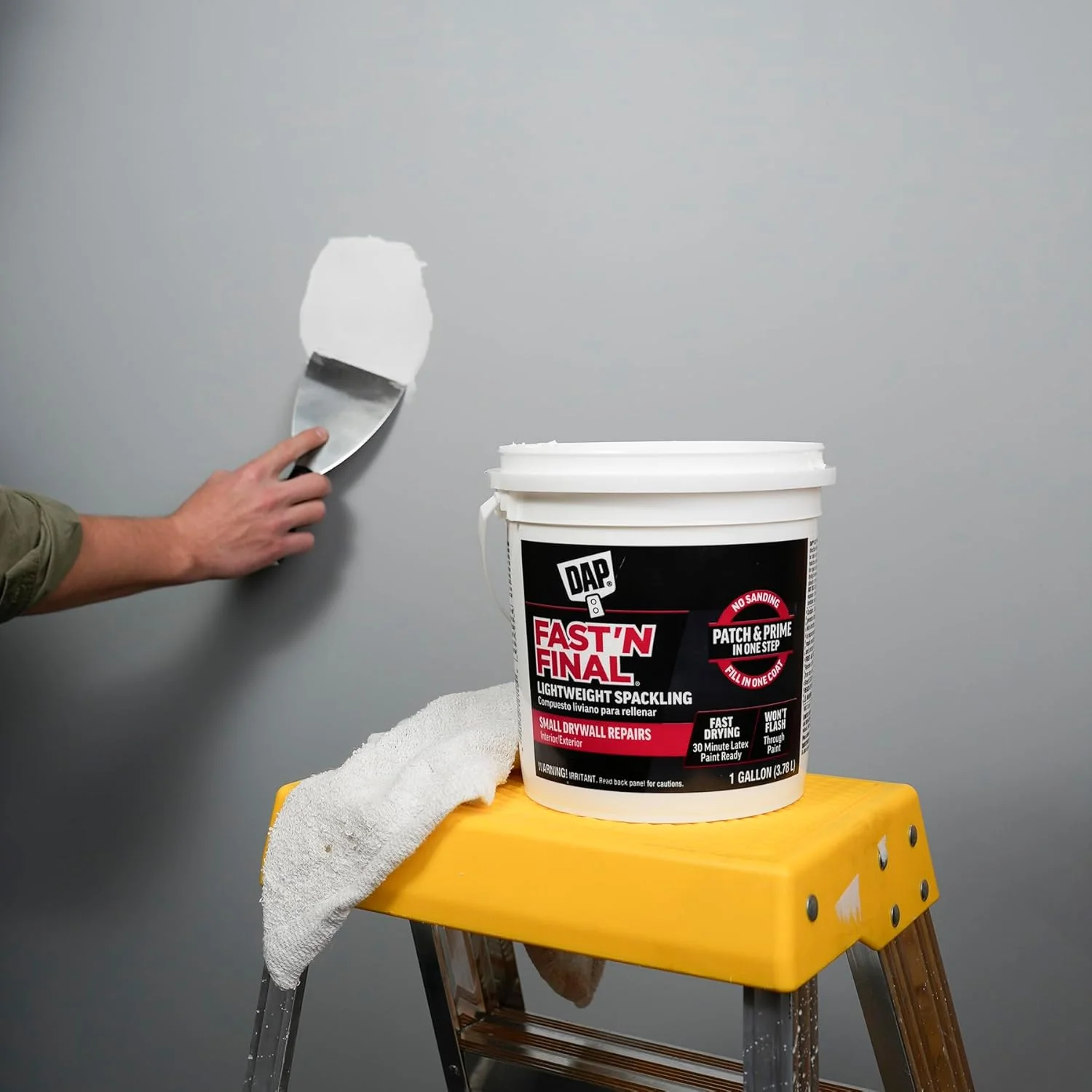 DAP (12143) Fast'N Final, White Lightweight Spackling, 1 Gallon, Interior and Exterior - Image 7