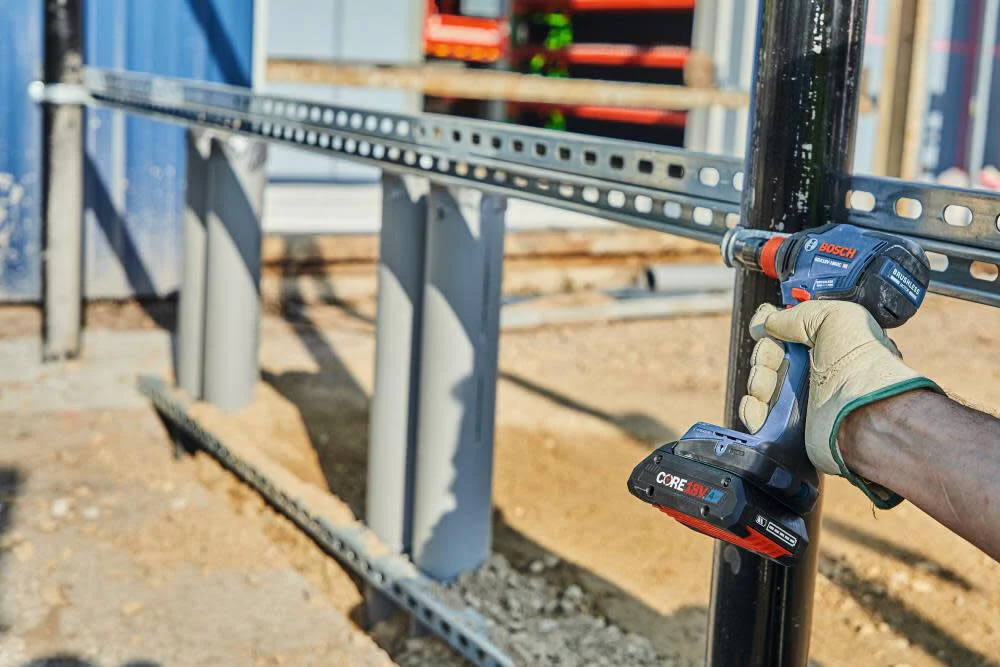 BOSCH 18V Freak 1/4 In. & 1/2 In. Impact Driver Kit - Image 9