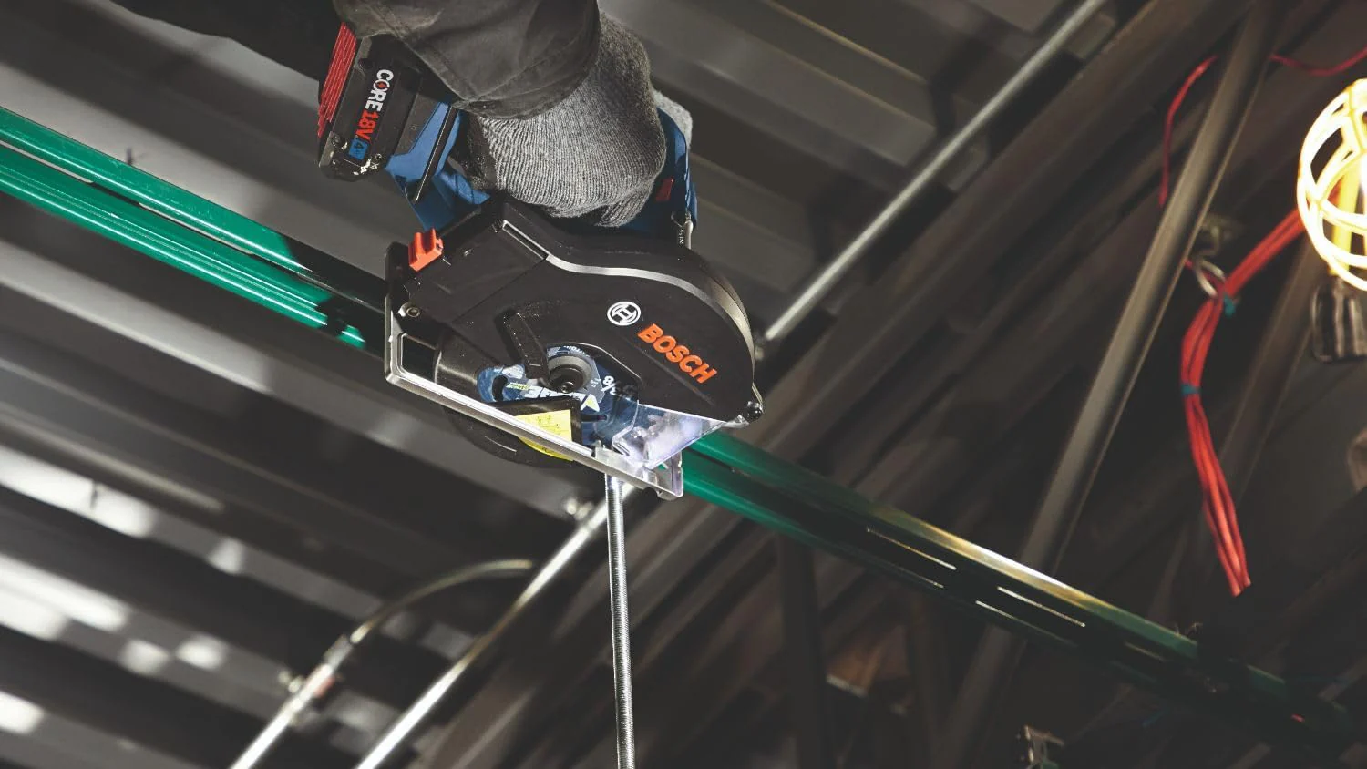 BOSCH GKM18V-20N 18V 5-3/8 Inch Metal-Cutting Circular Saw, LED Light, Hanging Hook (Bare Tool) - Image 10