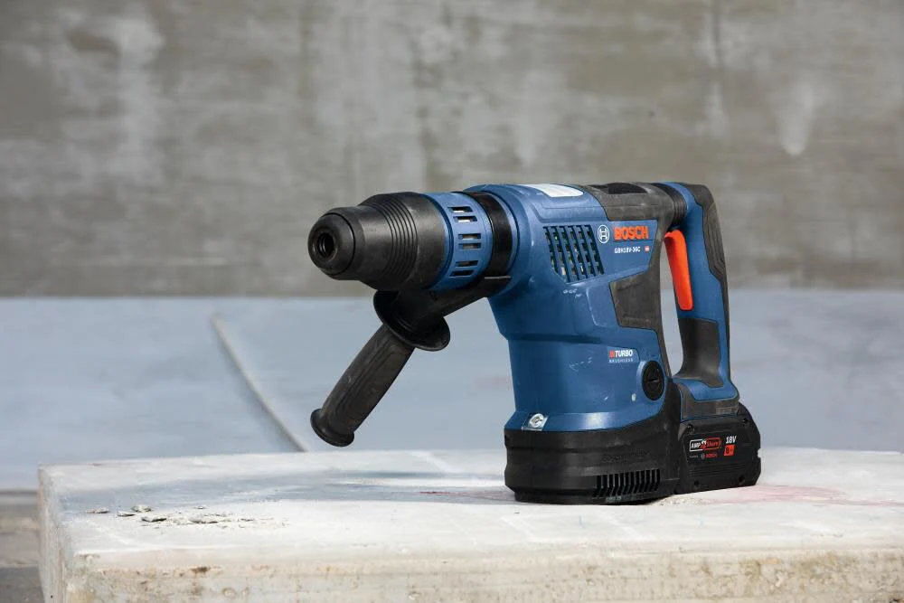Bosch PROFACTOR 18V Hitman 1-9/16 In. Rotary Hammer Kit - Image 8