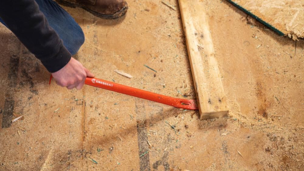 Crescent 24" Steel Wrecking Bar - Image 5