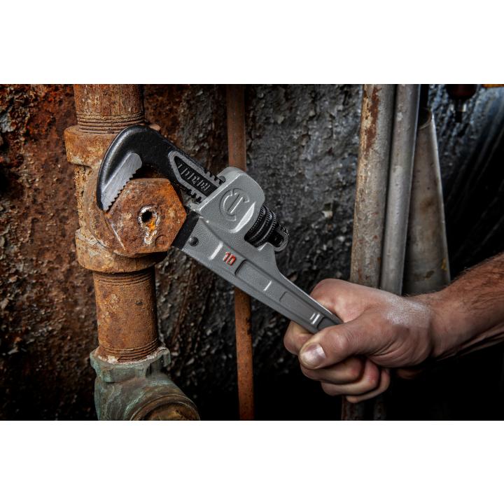 Crescent CAPW10S 10" Aluminum Slim Jaw Pipe Wrench - Image 4