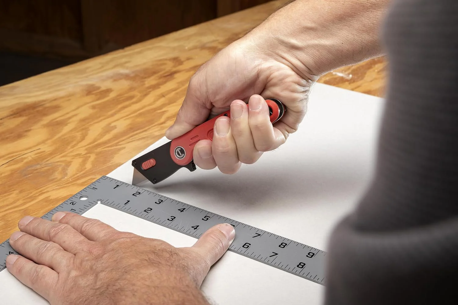 Crescent CTKFHEDC Hybrid Folding Utility Knife - Image 10