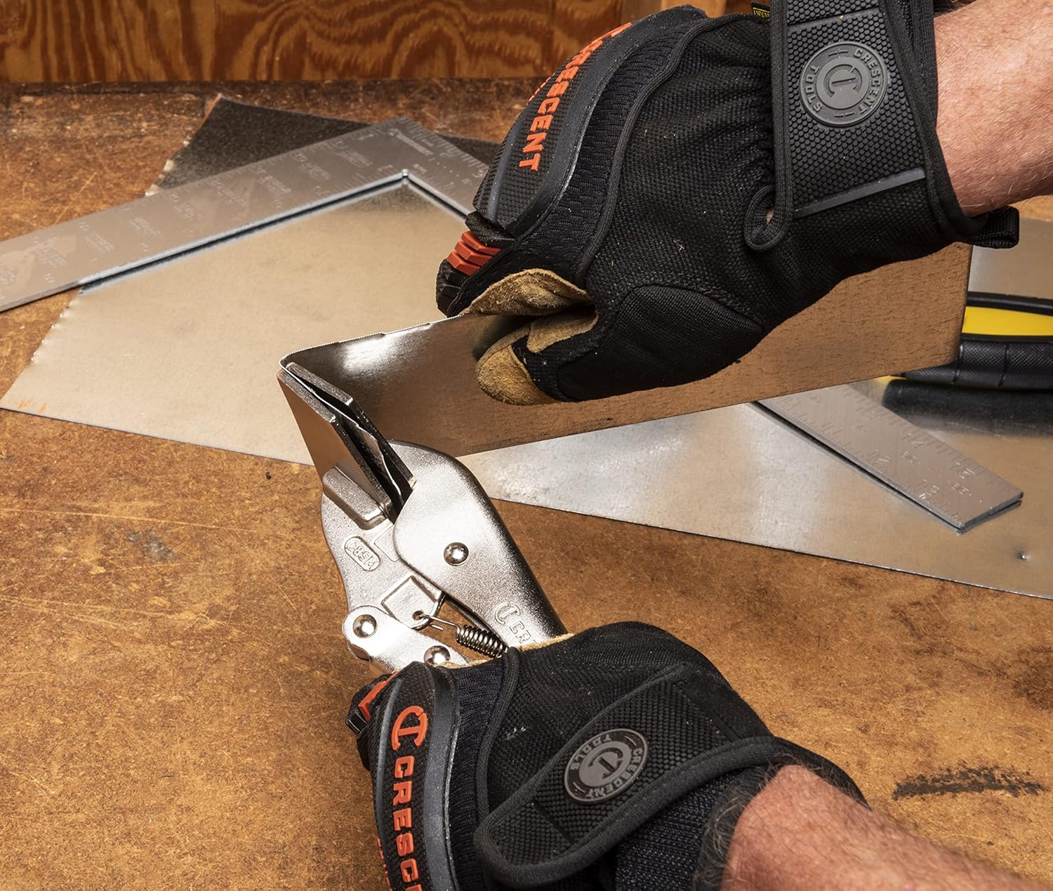 Crescent C8SMVN Locking C-Clamp with Swivel Pad Tips, Heavy-Duty Adjustable Clamp with Hex Key Recess & Compound Action, 11" - Image 4