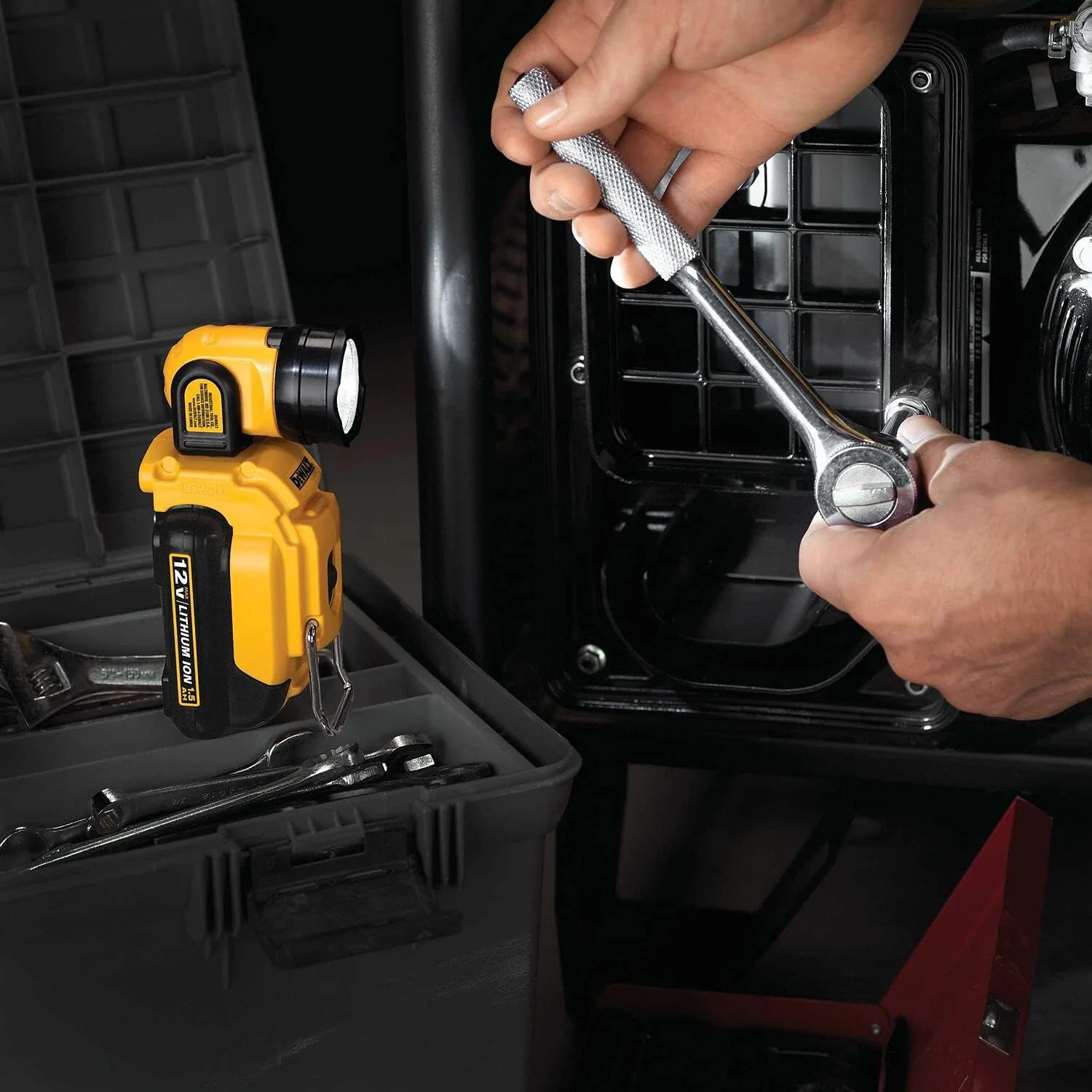 DeWALT 12V (DCL510) MAX LED Work Light (Bare Tool) - Image 5