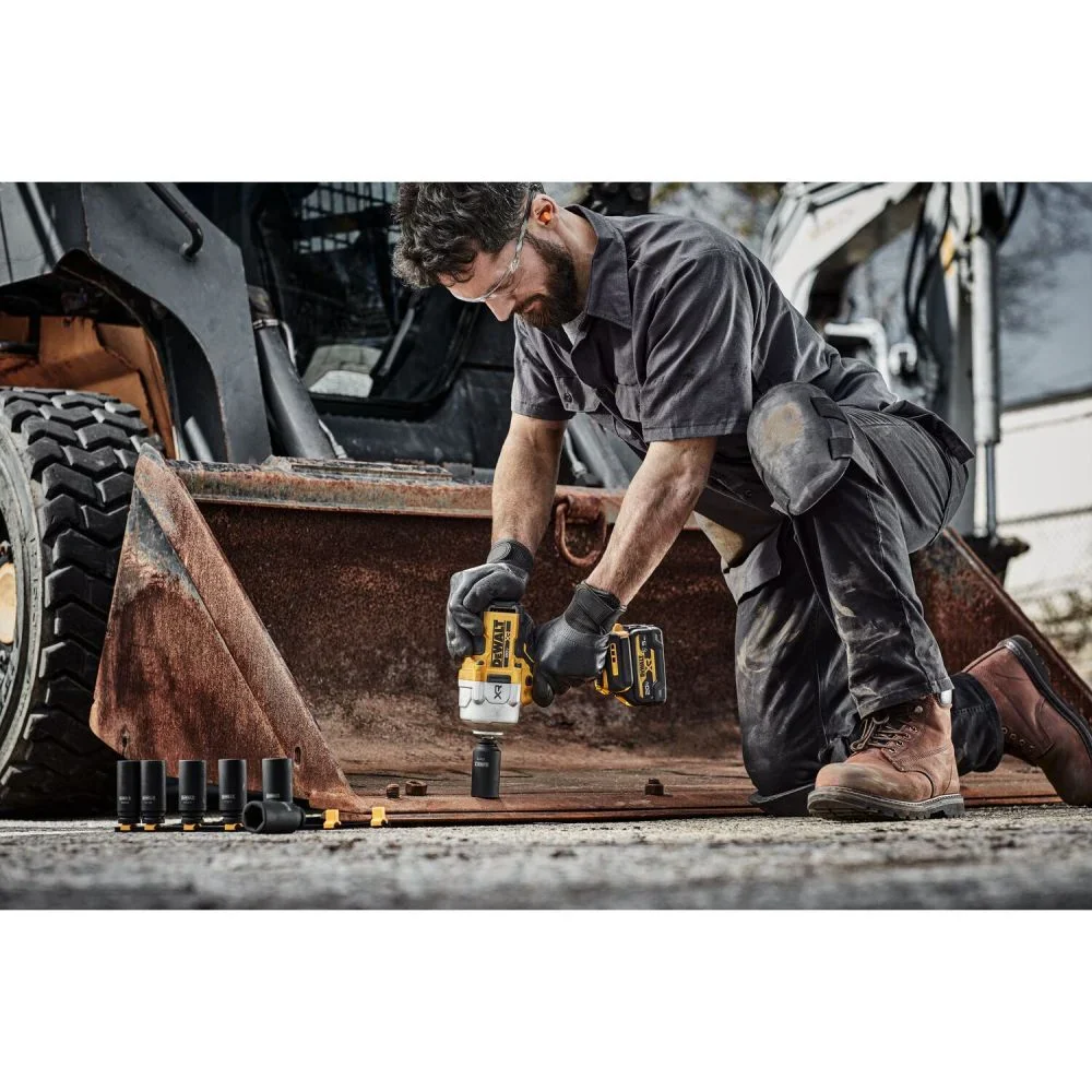 DeWALT DCF961GP1 20V MAX 1/2 XR High Torque Impact Wrench Kit - Image 9