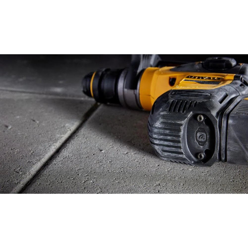 DEWALT (DCH416X2) 60V MAX 1-1/4in Brushless SDS PLUS Rotary Hammer Kit - Image 7