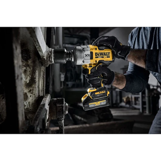 DEWALT DCF964B 20V MAX XR Brushless Cordless 3/4 in. High Torque Impact Wrench With Hog Ring Anvil (Tool Only) - Image 6