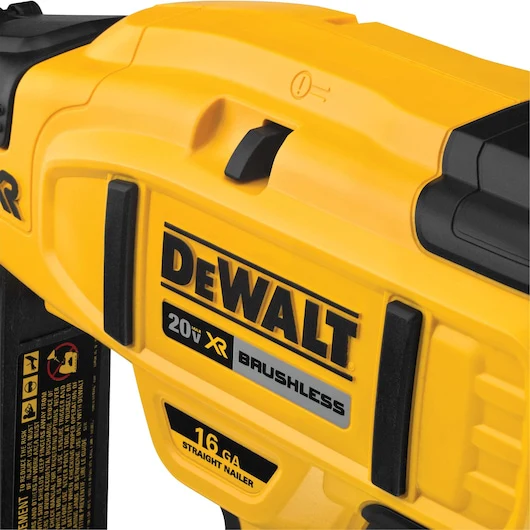 DEWALT DCN662D1 20V MAX XR 16 GA Cordless Straight Finish Nailer Kit - Image 10