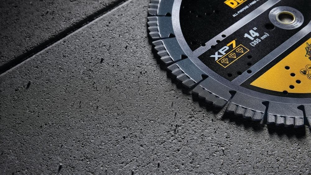 DEWALT (DW47427) Diamond Blade, All Purpose, Segmented XP7, 14 in. - Image 5
