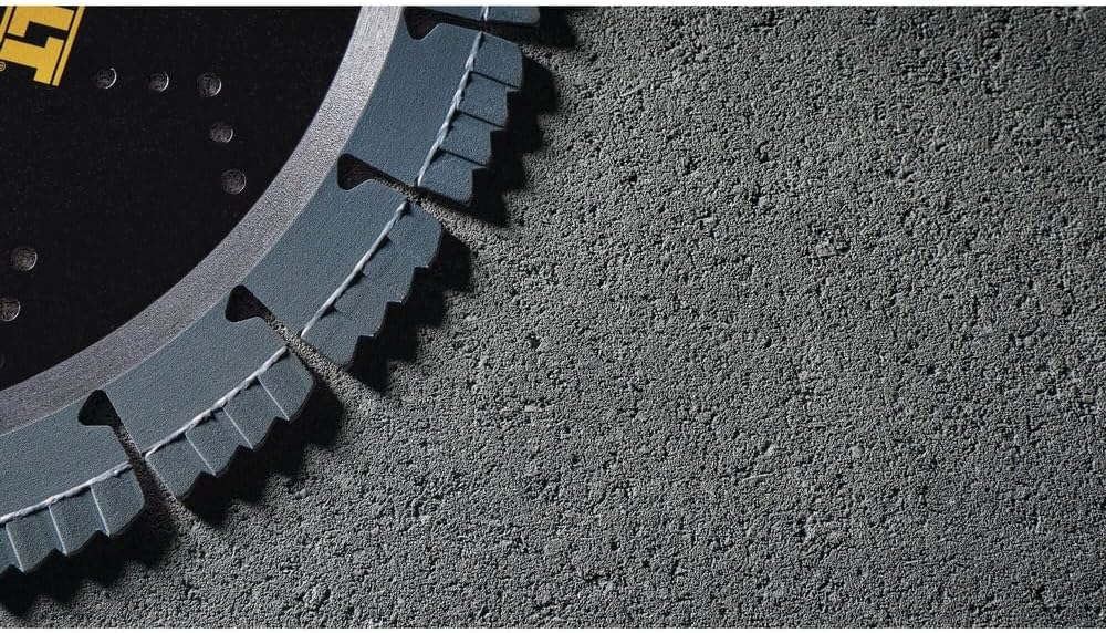DEWALT DW47437 XP7 Reinforced Concrete Segmented Diamond Blades - Image 3