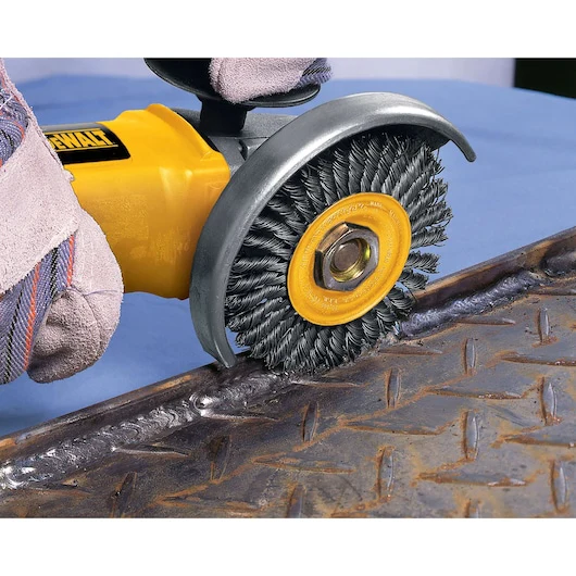 DEWALT DW4925 HP Wire Wheels - Image 2