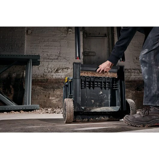 DeWALT DWST60436 TOUGHSYSTEM 2.0 Rolling Tower - Image 4