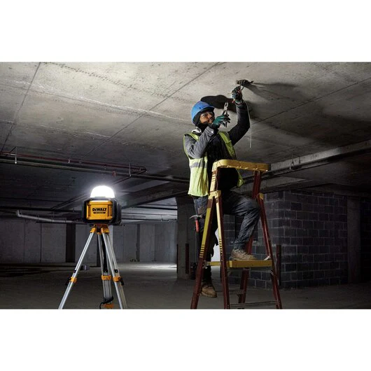 DeWALT (DCL074) 20V MAX Tool Connect  All-Purpose Cordless Work Light (Bare Tool) - Image 5