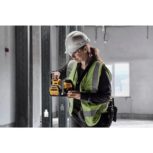 DeWALT 20V (DCLE34020GB) Crossline Combo (Bare Tool) - Image 3