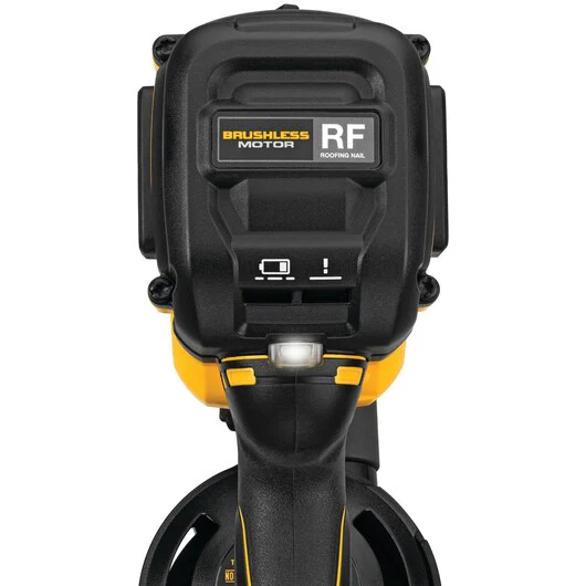 DeWALT (DCN45RND1) 20V Cordless Roofing Nailer Kit - Image 6