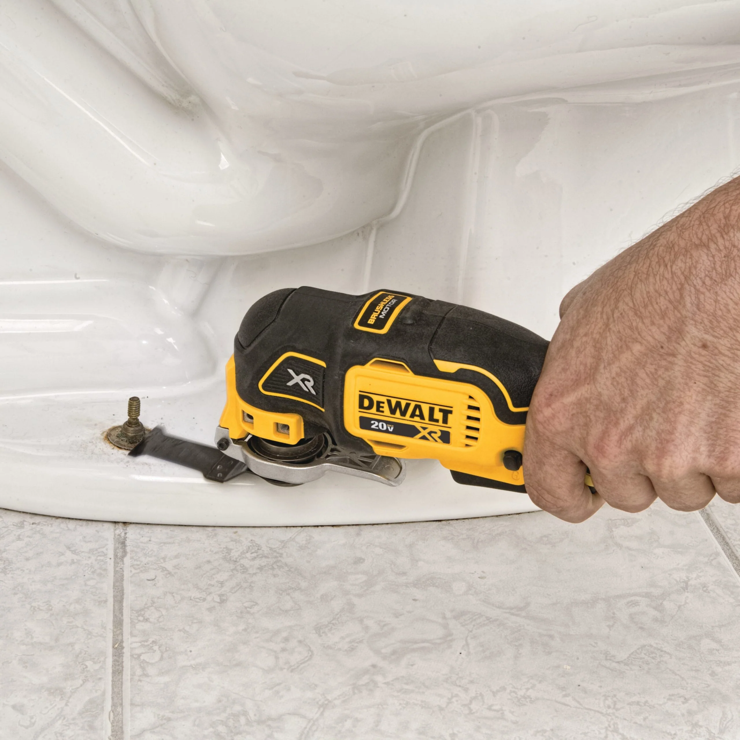 DeWALT (DCS356D1) 20V MAX XR Brushless Cordless 3-Speed Oscillating Multi-Tool Kit - Image 8