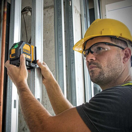 DeWALT (DW088LG) Crossline - Green Beam Battery - Image 4
