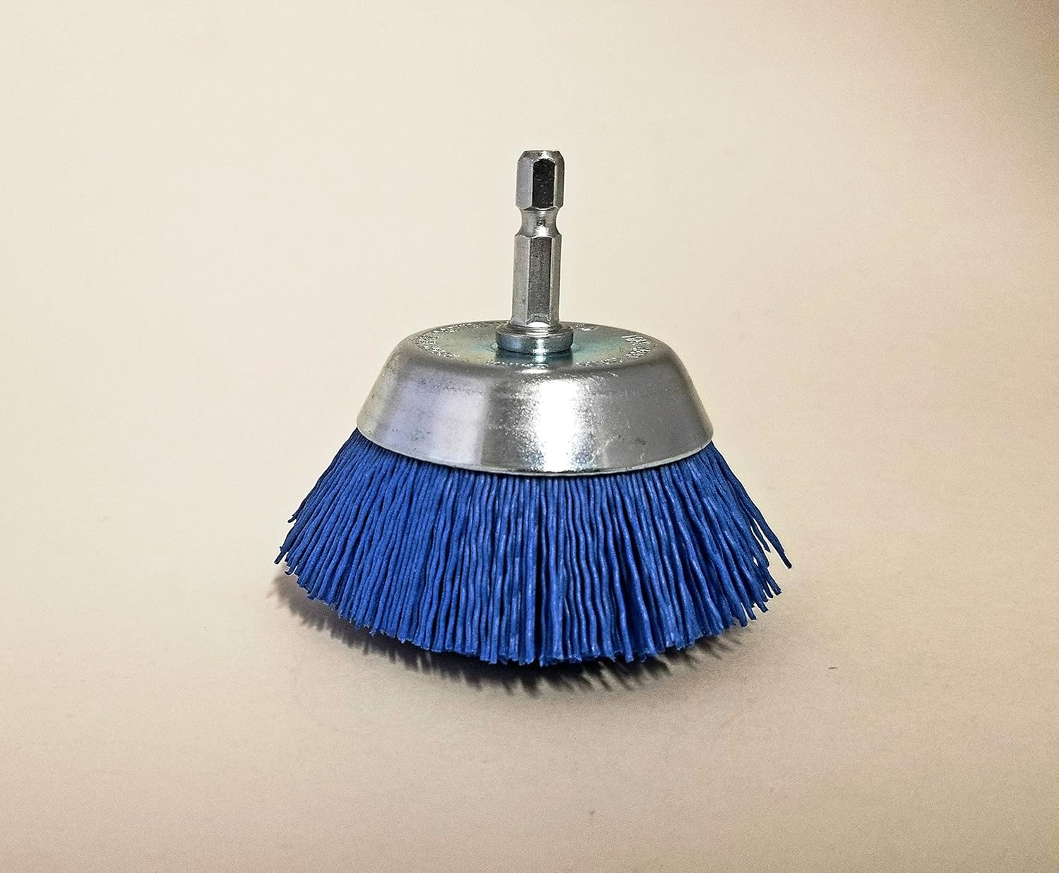 Dico 541-786-21/2 Nyalox Cup Brush 21/2-Inch Blue 240 Grit - Image 3