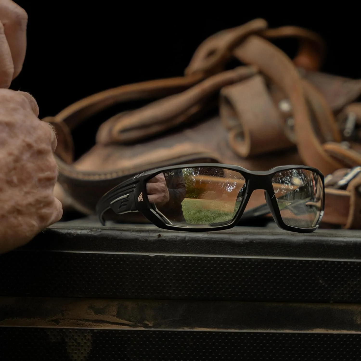 EDGE TXD416 Dawson Polarized Wrap-Around Safety Glasses Black Casual - Image 6