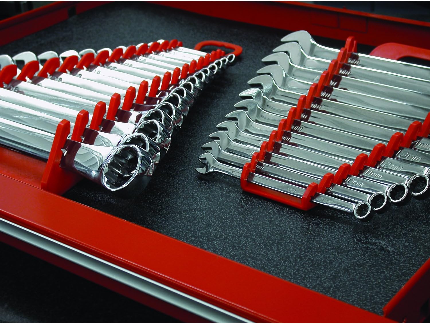 Ernst Manufacturing 5047-Black Gripper 8-Wrench Organizer Color: Black Style: 8-Wrench Model: 5047-Black (Hardware & Tools Store) - Image 6
