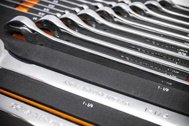 GEARWRENCH 19 Piece 12 Pt Long Pattern Combination SAE Wrench Set in Foam Storage Tray - GWMSCWL12SAE - Image 5