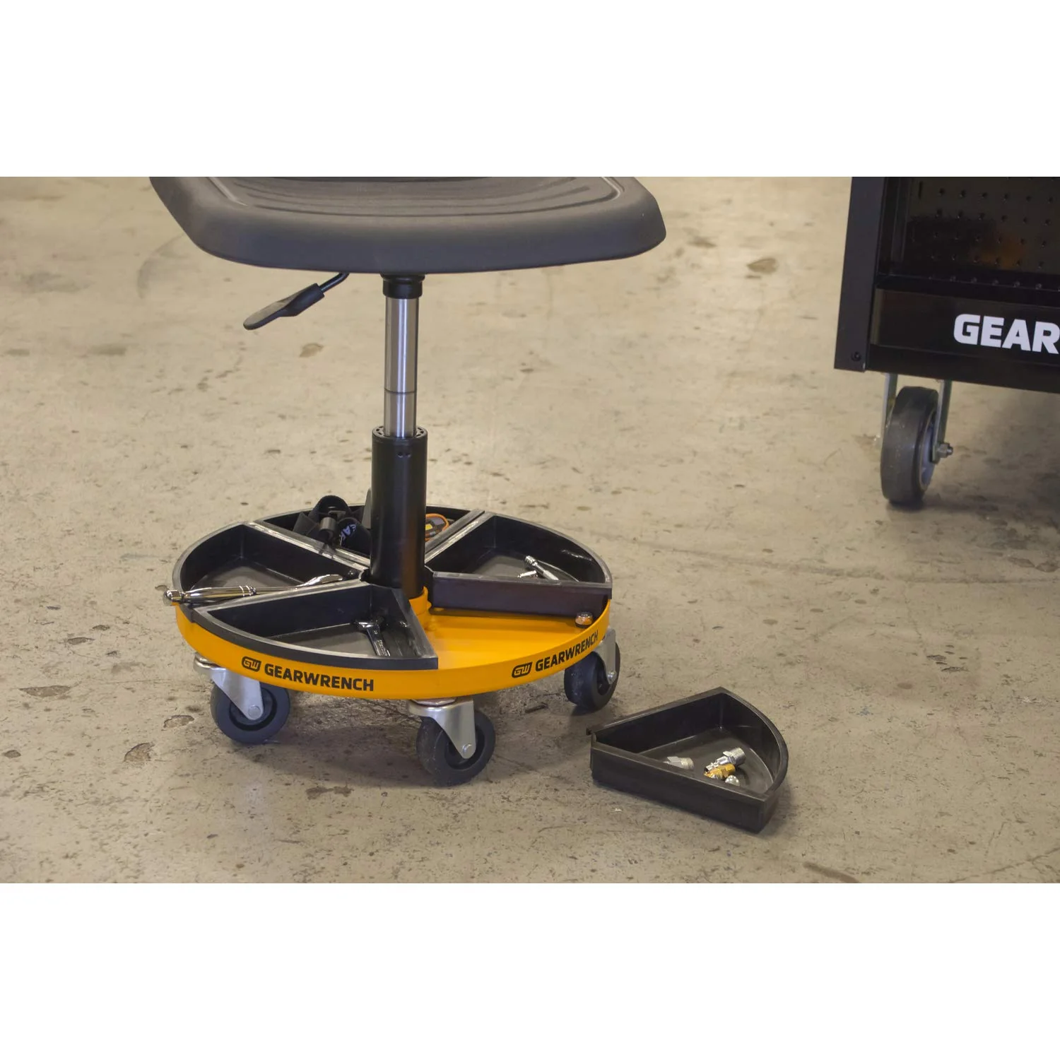 GEARWRENCH Adjustable Height Swivel Mechanics Seat, 18" To 22" - 86994 - Image 7