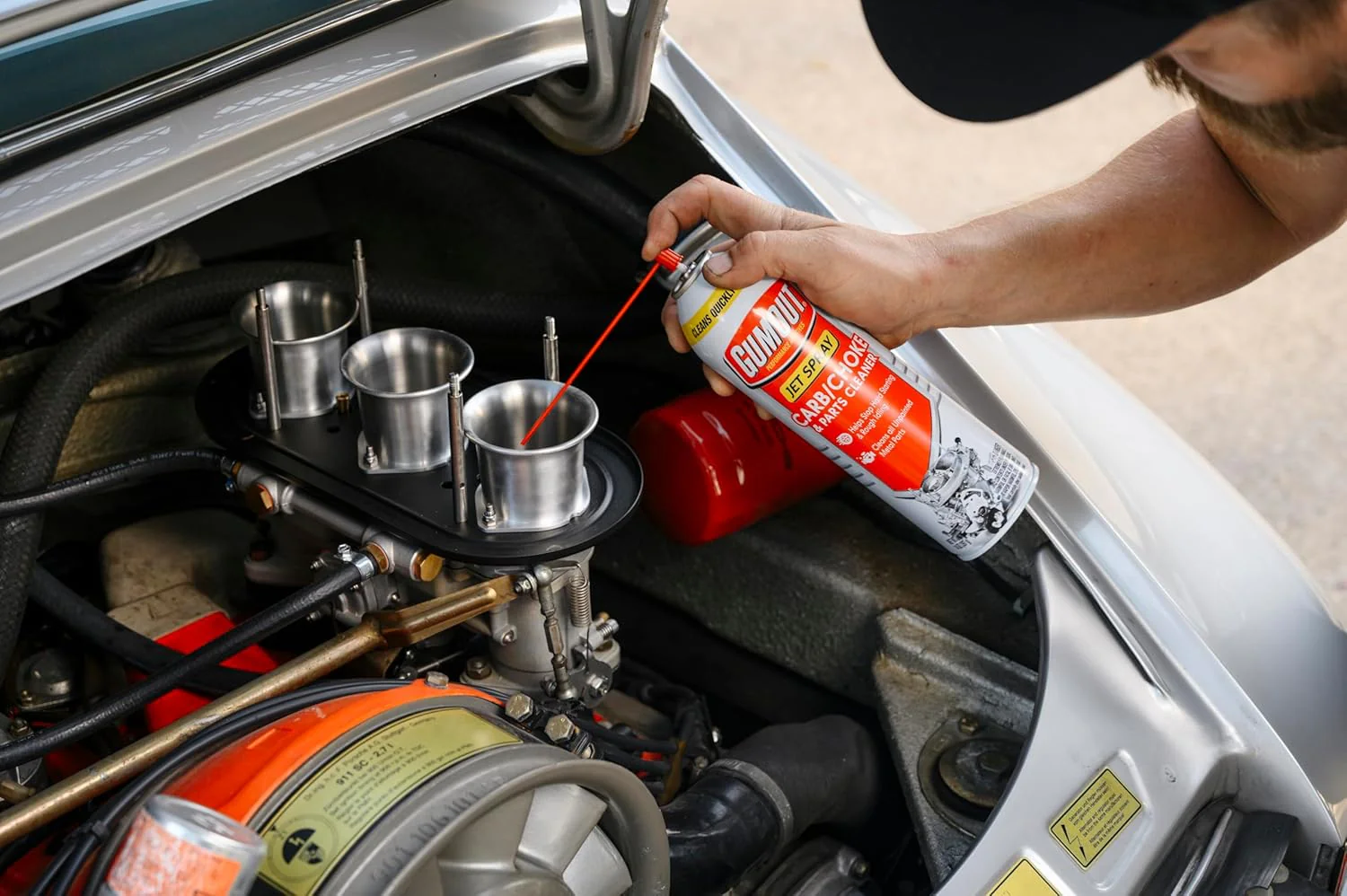 Gumout 800002231 Carb/Choke Carburetor Cleaner Spray, Cleans Gum, Varnish & Dirt Inside & Outside Carburetor Chamber & Prevents Future Build Up Saving on Fuel Economy, 14 Ounce (Pack of 1) - Image 4