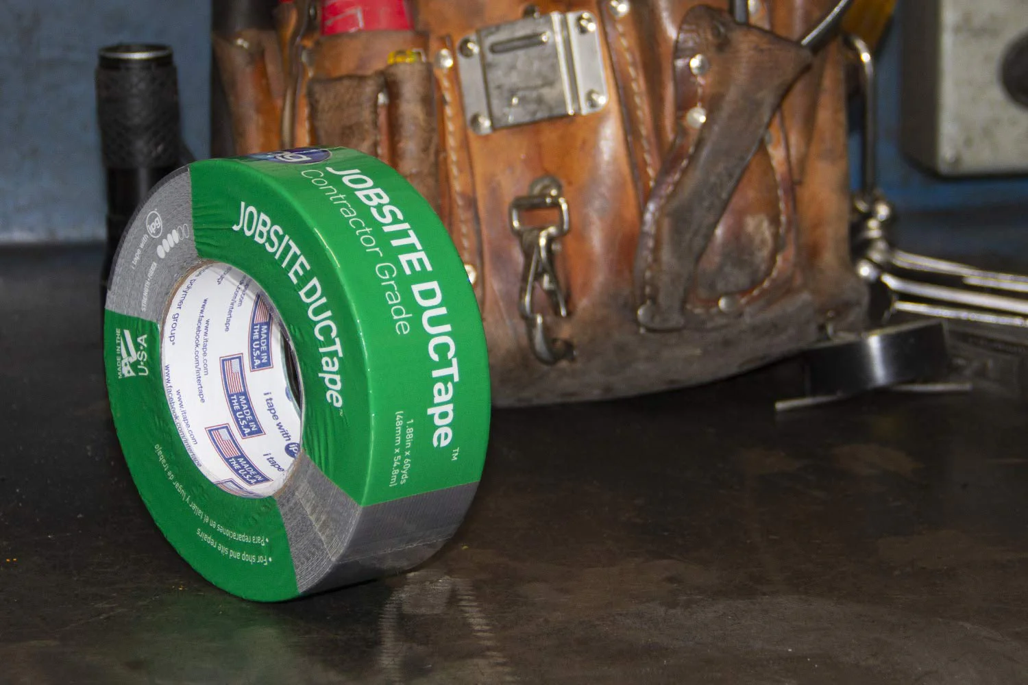 IPG (4398) JobSite DUCTape, Contractor Grade Duct Tape, 3.77" x 60 yd, Silver (Single Roll) - Image 5