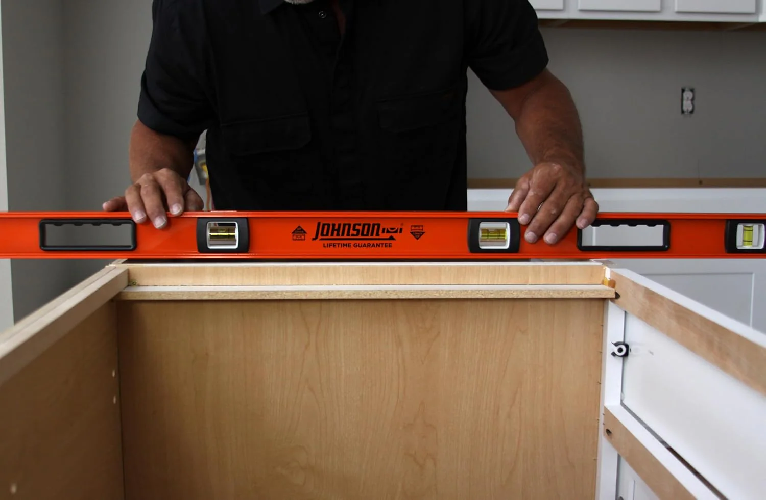 Johnson 1253-4800 Heavy Duty I-Beam Aluminum Level, 48", Orange - Image 4