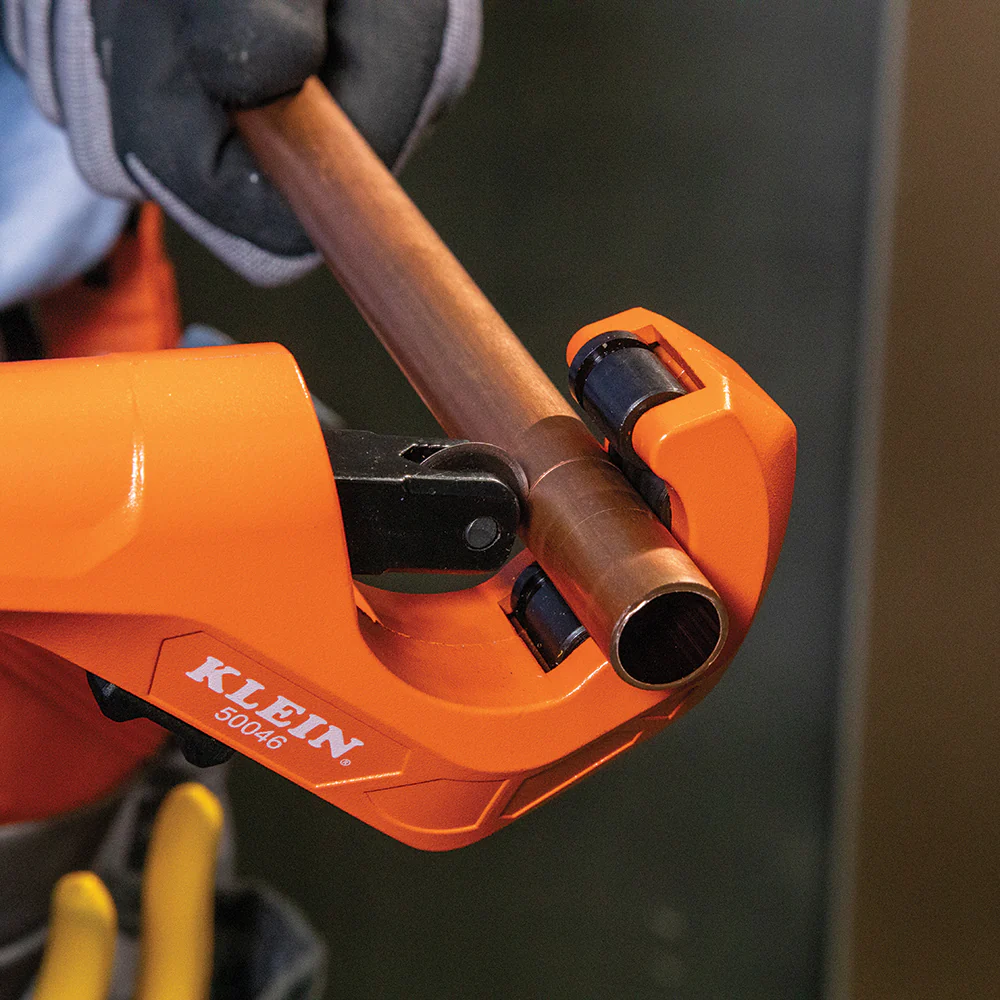 Klein Tools 50046 1-3/8-Inch Constant Swing Tubing Cutter - Image 6