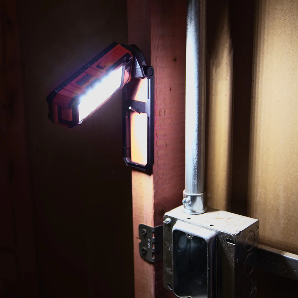 Klein Tools 56403 Rechargeable Personal Work Light - Image 7