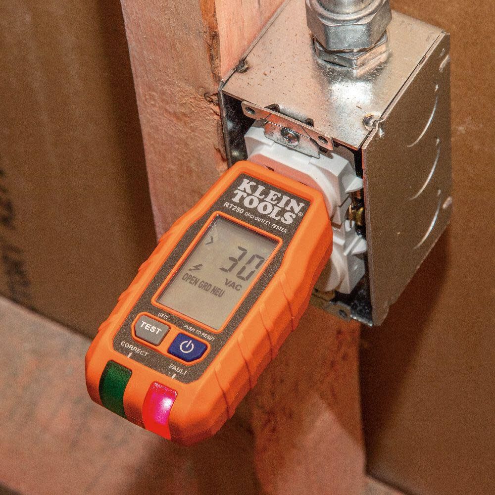Klein Tools 69355 Digital Multimeter Premium Electrical Test Kit with Non-Contact Voltage Tester, Receptacle Tester, Test Leads - Image 7