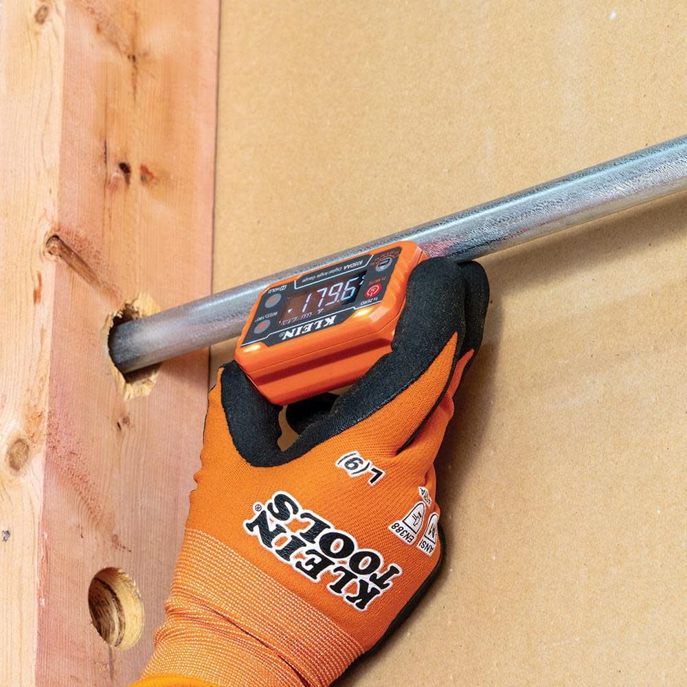Klein Tools 935DAA Digital Electronic Level and Angle Gauge, LED Angle Alert, Measure and Set Angles, 0-90 and 0-180 Degree Ranges - Image 7