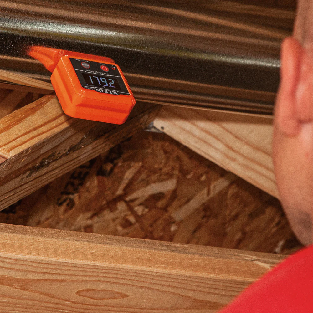 Klein Tools 935DAG Digital Angle Gauge and Level - Image 12