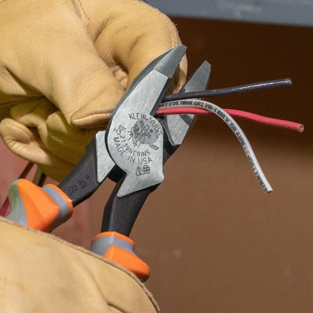 Klein Tools 9418R 1000V Insulated Tool Set with Side Cutter, Diagonal-Cutter, Long-Nose Pliers, 2 Screwdrivers and Wire Stripper, 6-Piece - Image 9