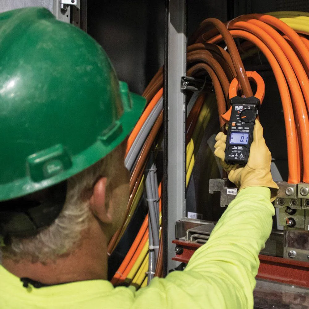 Klein Tools CL900 Digital Clamp Meter, Auto Ranging TRMS, AC/DC Voltage/Current, 2000A, LoZ , Continuity, Frequency, NCVT, Temp, More, 1000V - Image 5