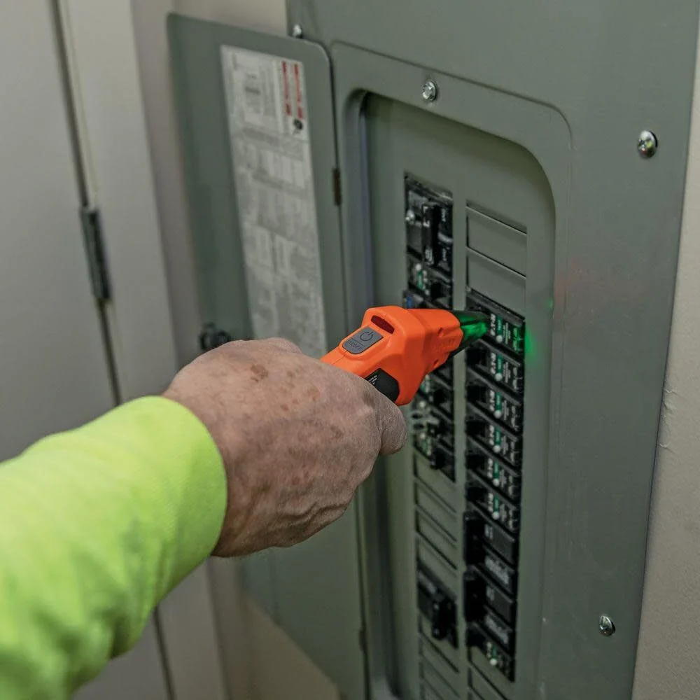 Klein Tools ET310 AC Circuit Breaker Finder, Electric Tester and Voltage Tester with Integrated GFCI Outlet Tester - Image 4