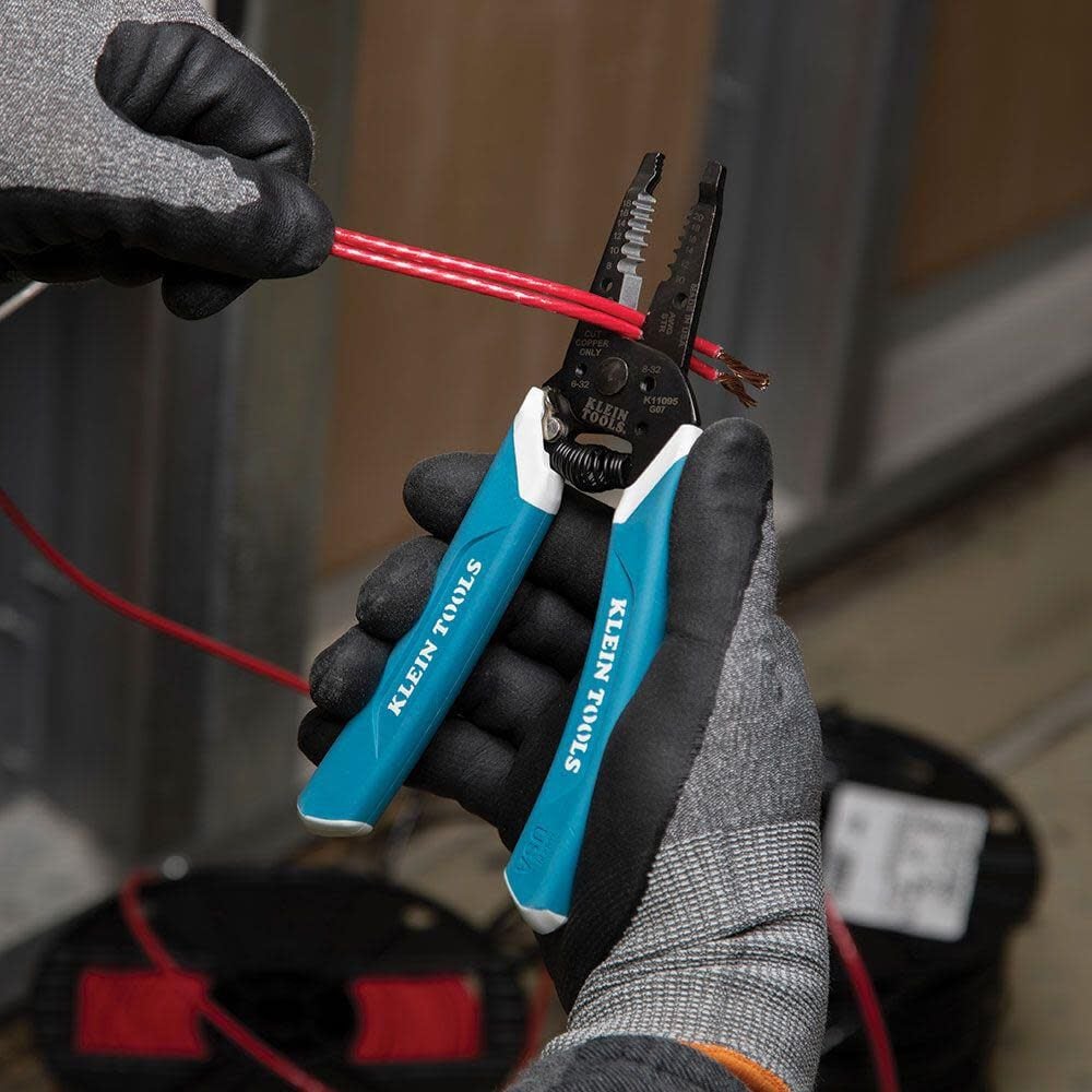 Klein Tools K11095 Klein-Kurve Wire Stripper and Cutter, for 8-18 AWG Solid and 10-20 AWG Stranded Wire - Image 6