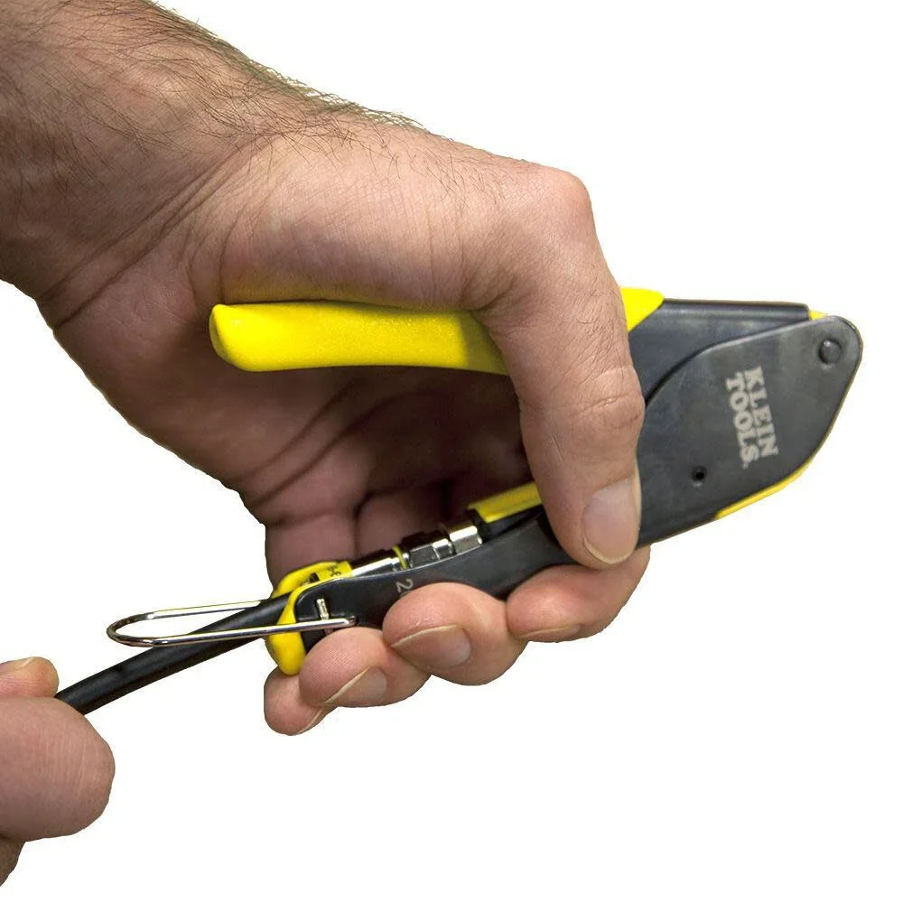 Klein Tools VDV026-211 Coax Installation Kit with Crimp Tool, Cable Cutter, Stripper and F Connectors with Storage Bag - Image 9
