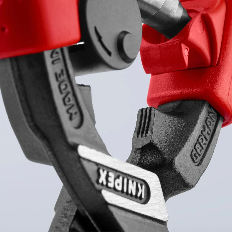 KNIPEX 8" CoBolt High Leverage Compact Bolt Cutters-Notched Blade - Image 5