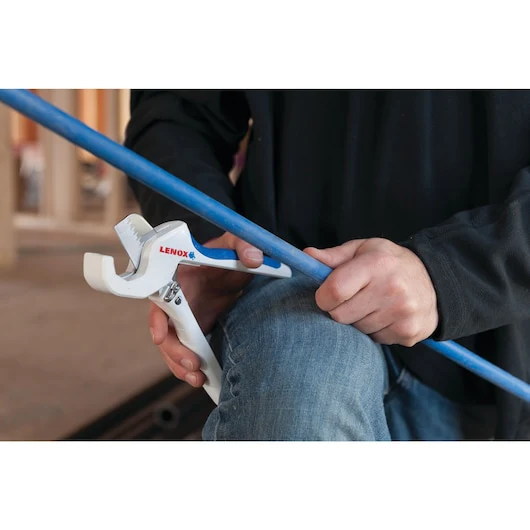 Lenox 12121S1 Tubing Cutter: 1 in – 1 5/16 in OD Cutting Capacity, Std Shear, 8 1/2 in Tool Lg, Std Shear - Image 7