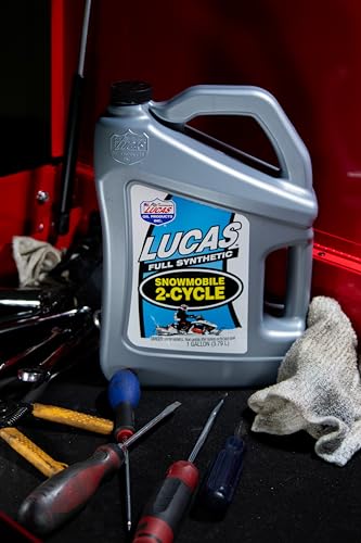 Lucas Oil 10847 Snowmobile Oil - 1 Gallon - Image 5
