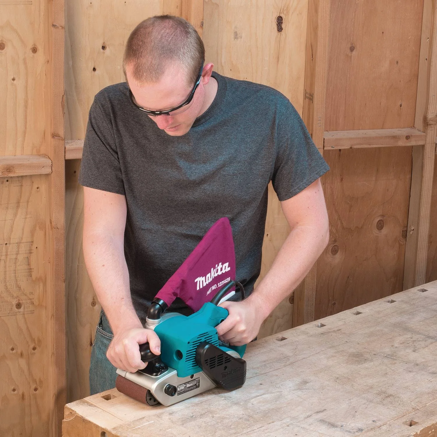 Makita 4" x 24" Belt Sander, 11 AMP - Image 5