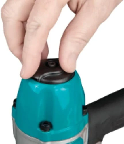 Makita 2" Brad Nailer, 18 Gauge - Image 3