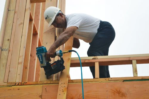 Makita 15-Degree Pneumatic 3-1/2 in. Coil Framing Nailer - Image 4