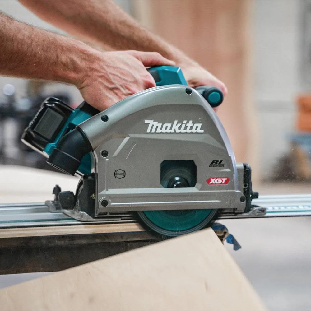 Makita GPS01M1J 40V Max XGT️ 6-1/2 In. Plunge Circular Saw Kit - Image 5
