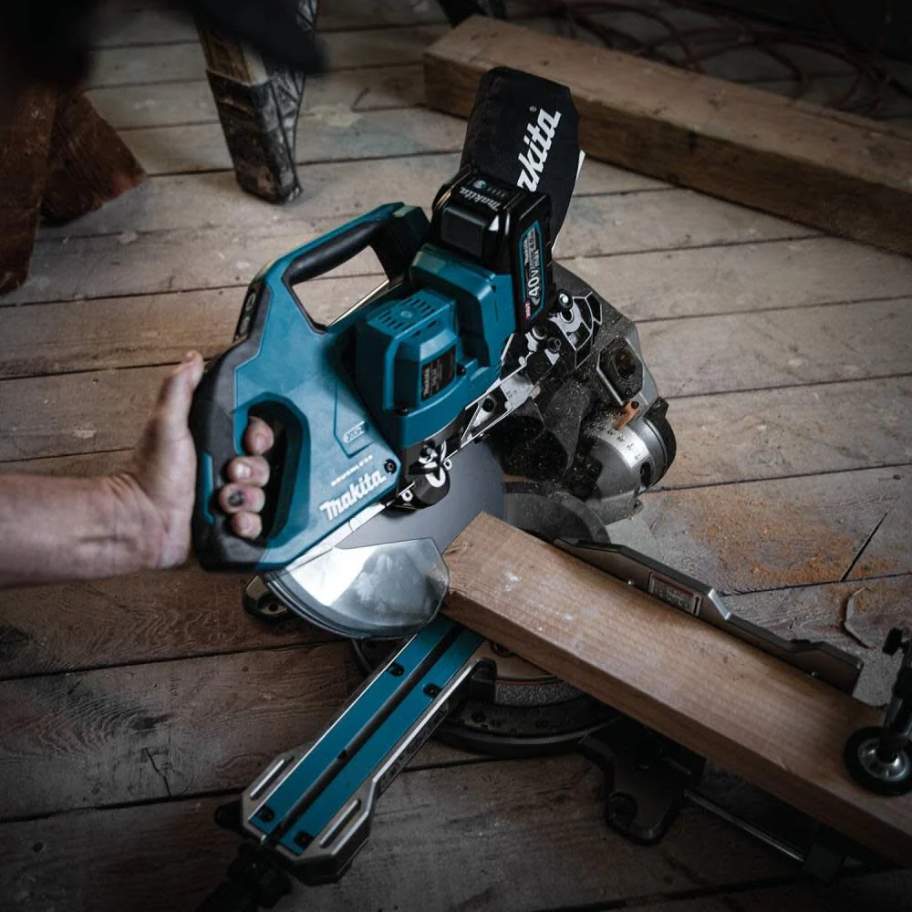 Makita GSL02M1 40V Max XGT️ Dual Bevel Sliding Compound Miter Saw 8-1/2in Kit - Image 6