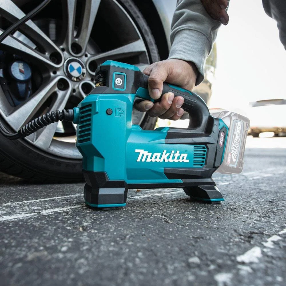 Makita 40V Max XGT Cordless High-Pressure Inflator (Bare Tool) - Image 6