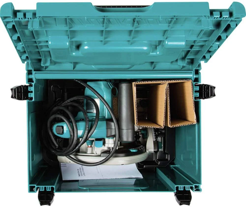 Makita (SP6000J1) 6-1/2" Plunge Circular Saw Kit with Stackable Tool Case and 55" Guide Rail - Image 3